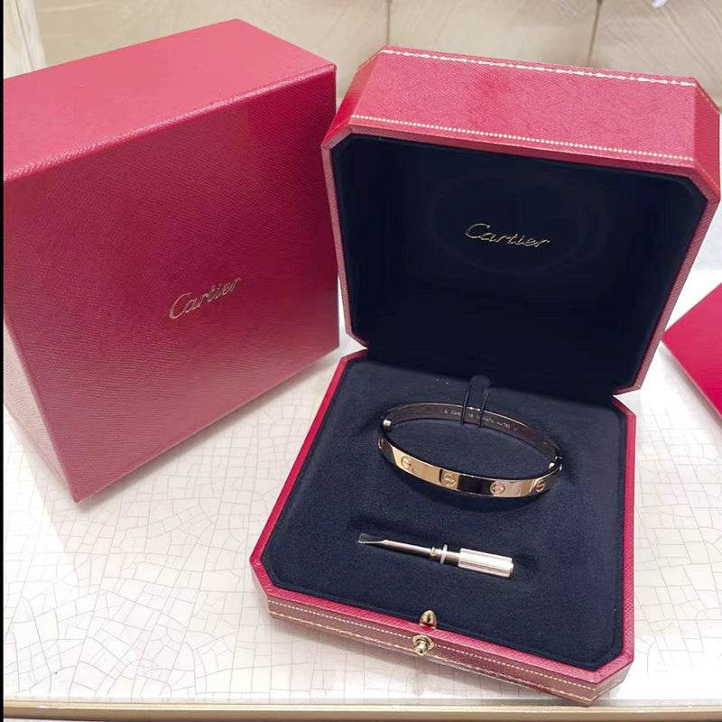 Cartier 6.1mm 18K rose gold LOVE - Velouré